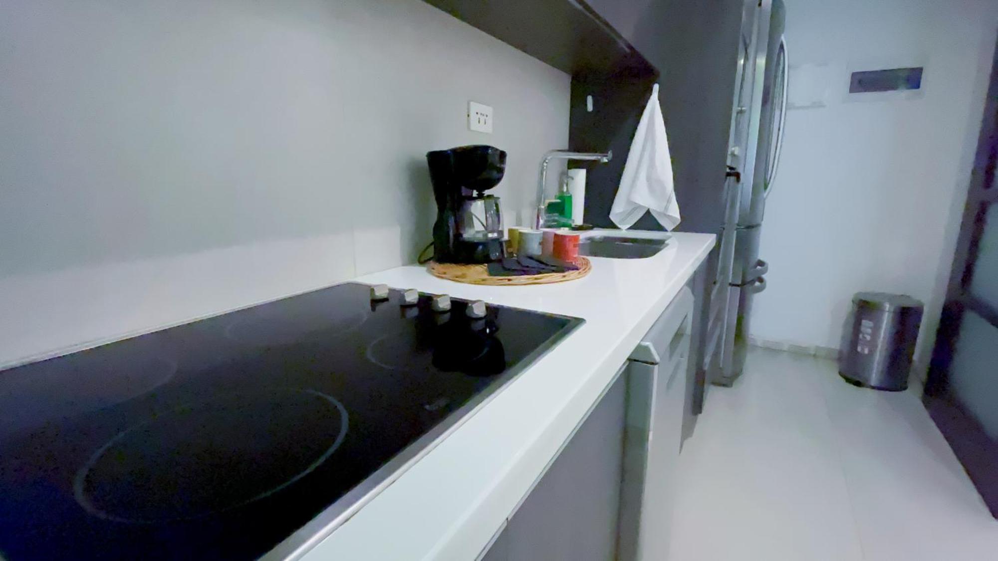 Luxurious Stay At Modern Apartment Санта-Крус-де-ла-Сьерра Экстерьер фото
