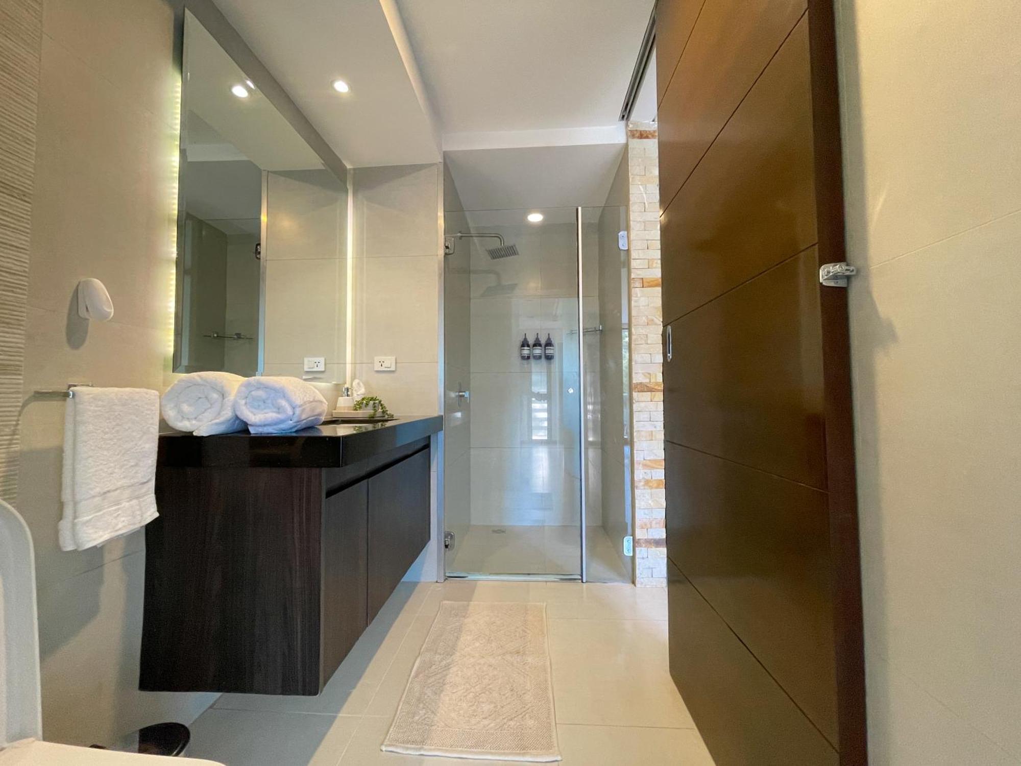 Luxurious Stay At Modern Apartment Санта-Крус-де-ла-Сьерра Экстерьер фото